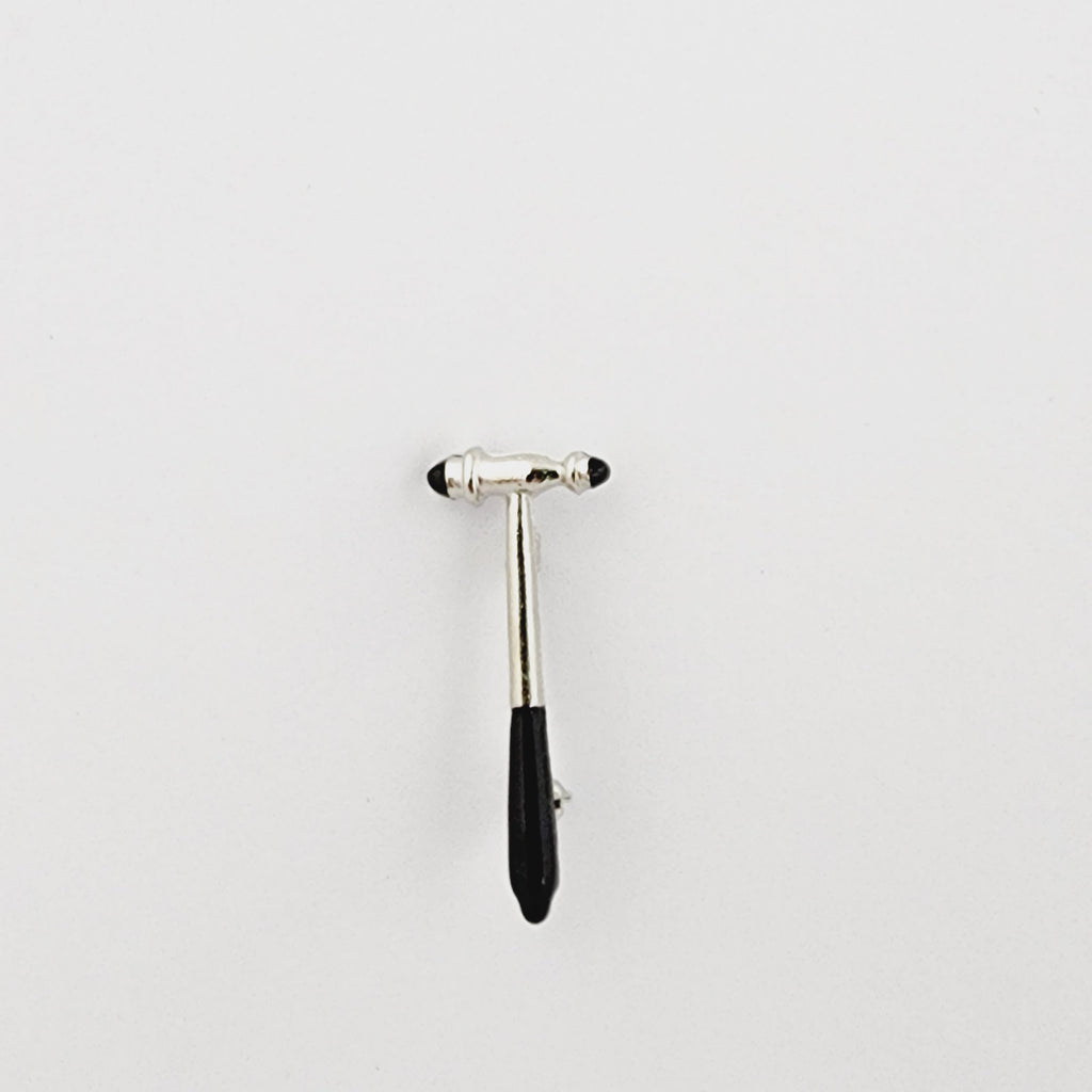 🩺 THE REFLEX HAMMER BROOCH SILVER