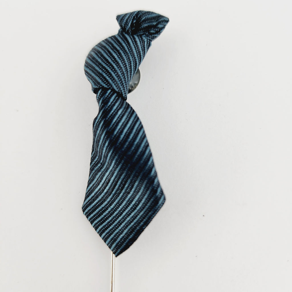 PLAIDED TIE BROOCH
