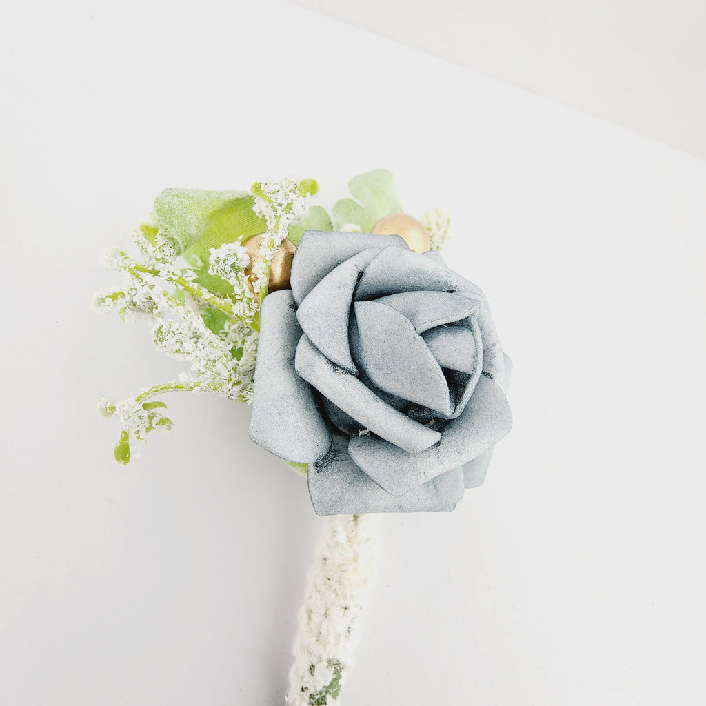 CAMELLIA - SILKY SILVER