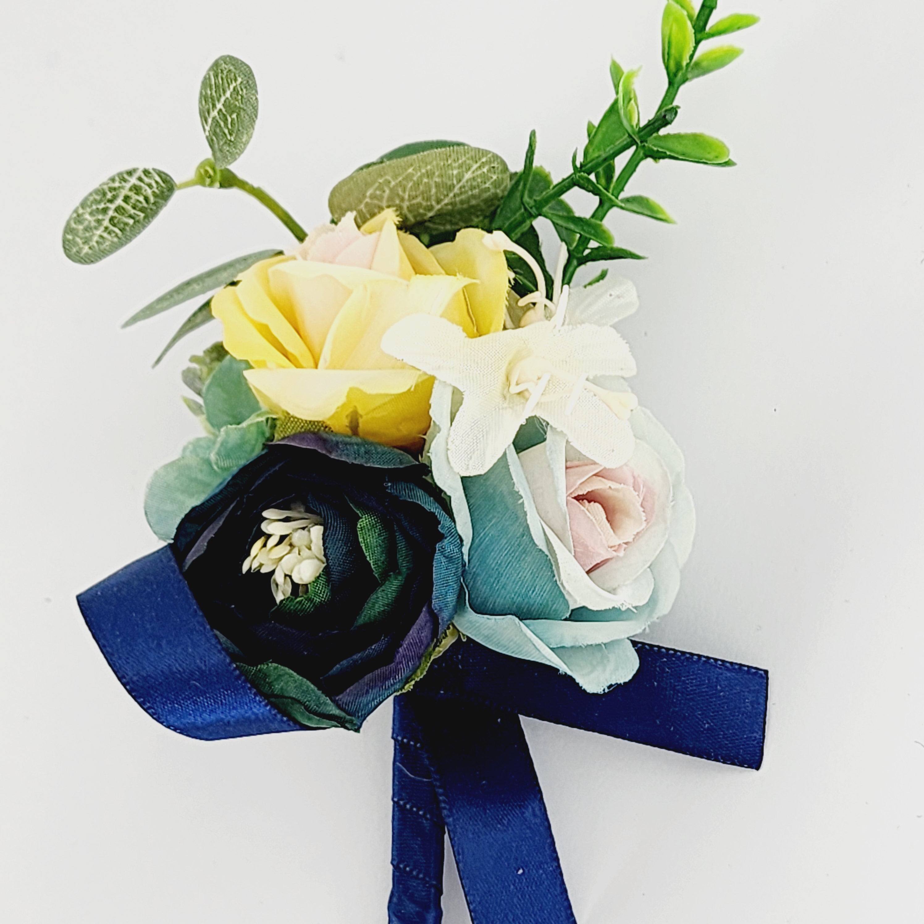 FLORAGRACE LAPEL PIN