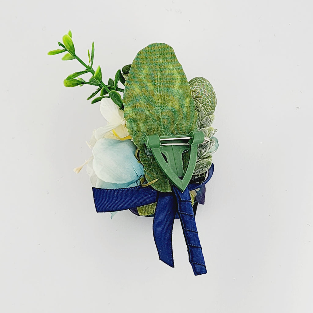 FLORAGRACE LAPEL PIN