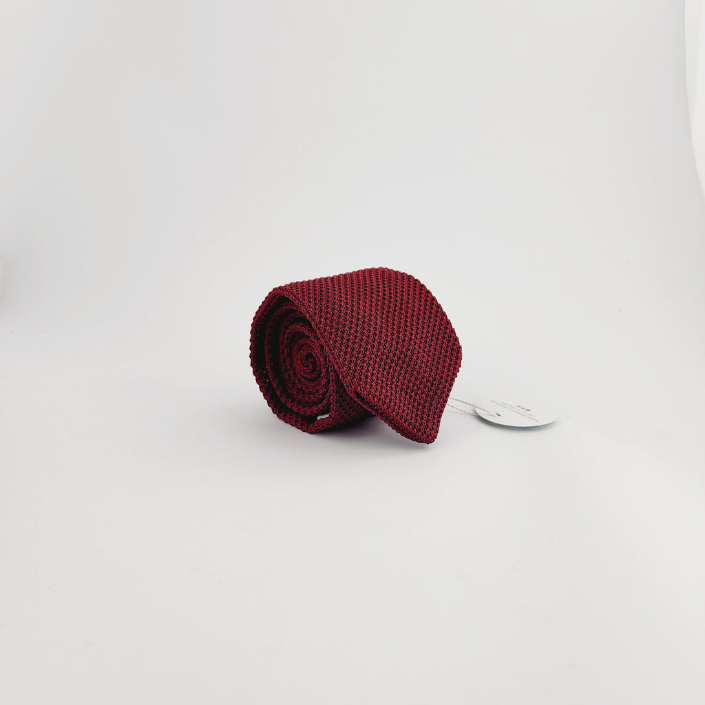 TIED & TRUE - MAROON