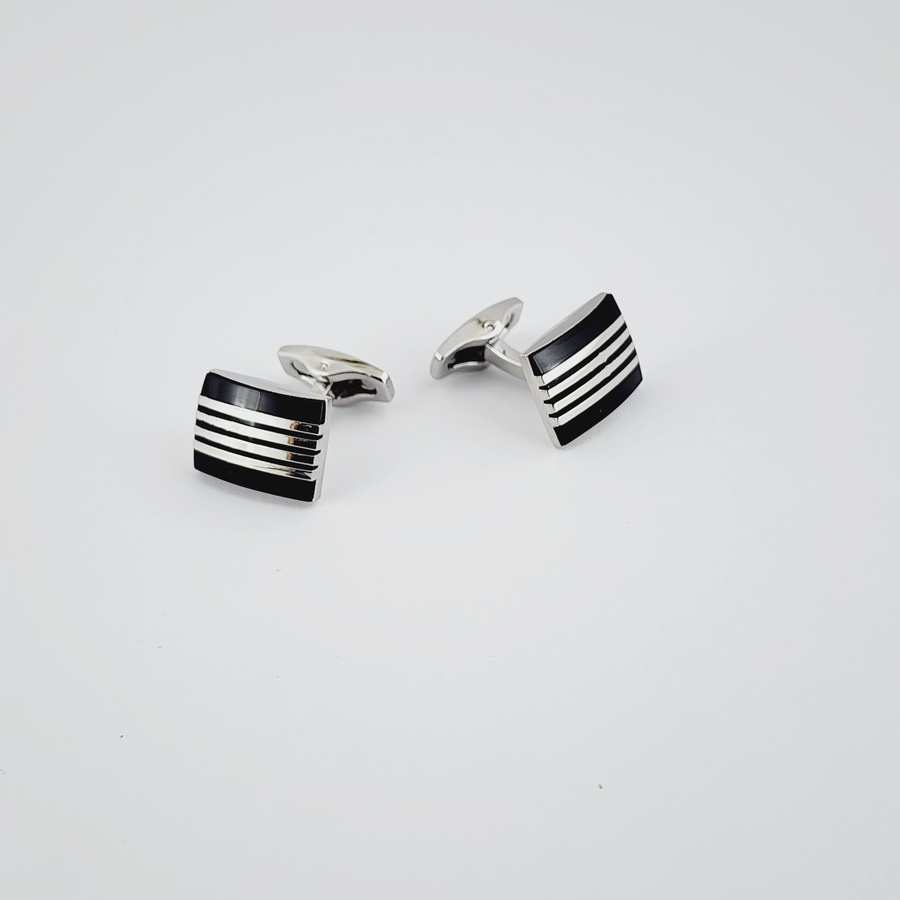 TIMELESS CLASPS