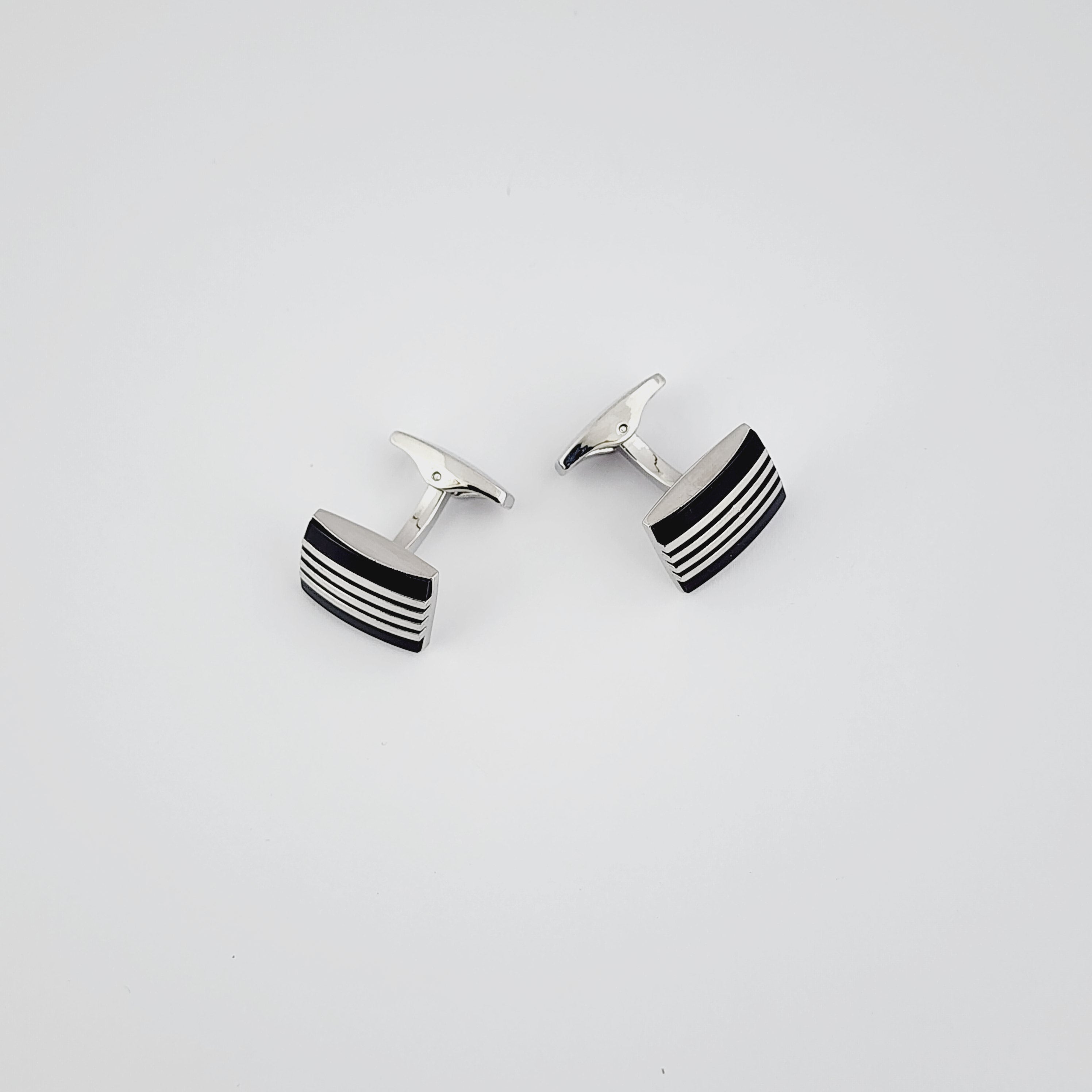 TIMELESS CLASPS