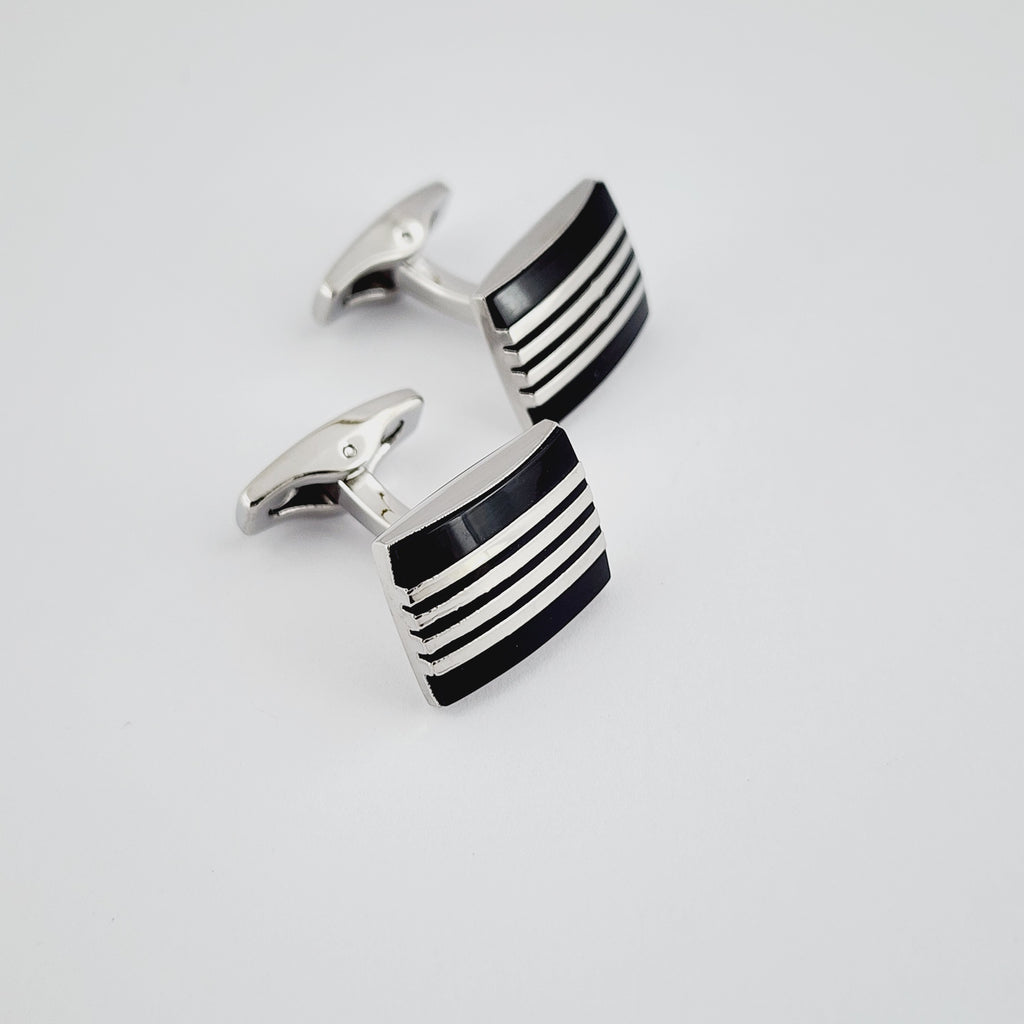 TIMELESS CLASPS