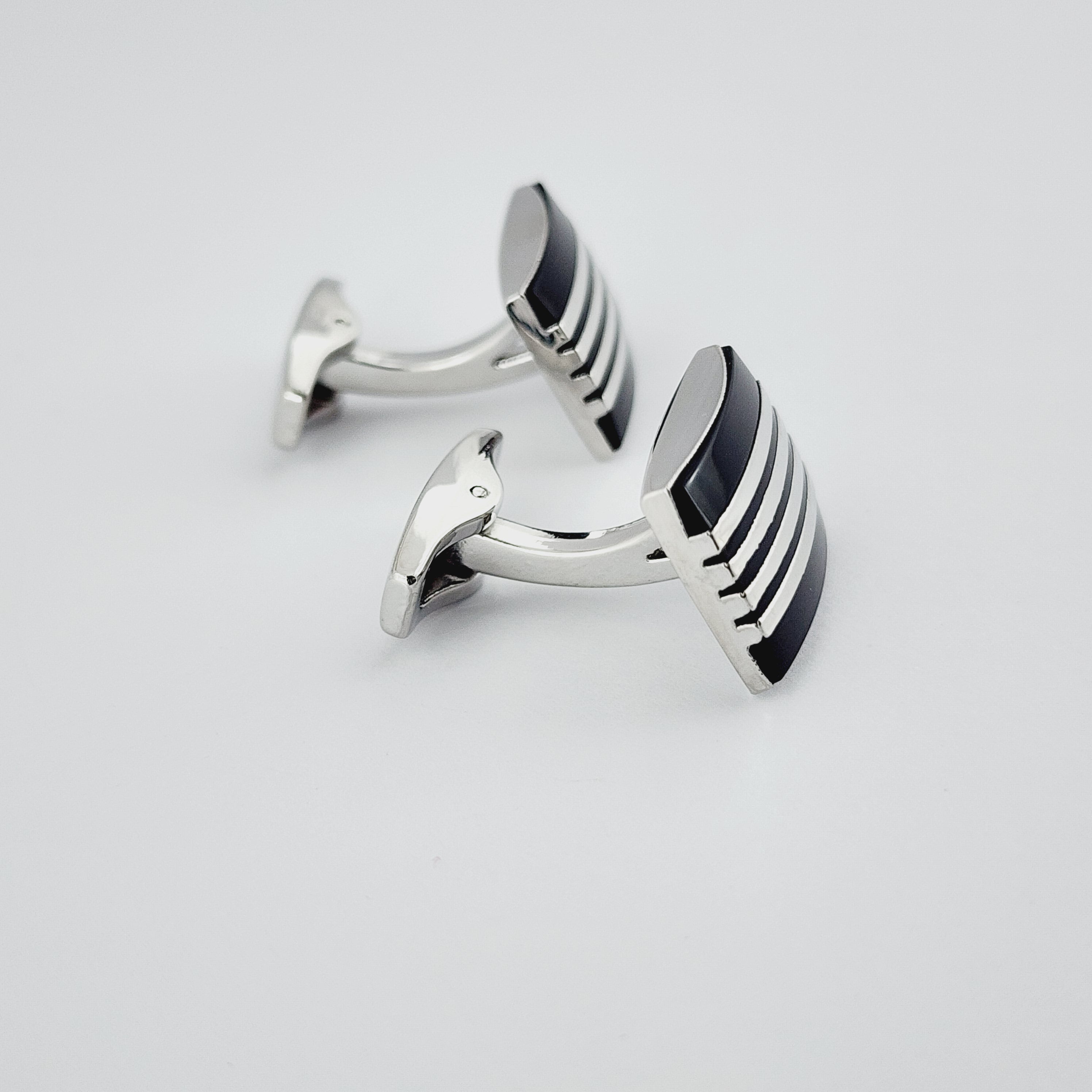 TIMELESS CLASPS