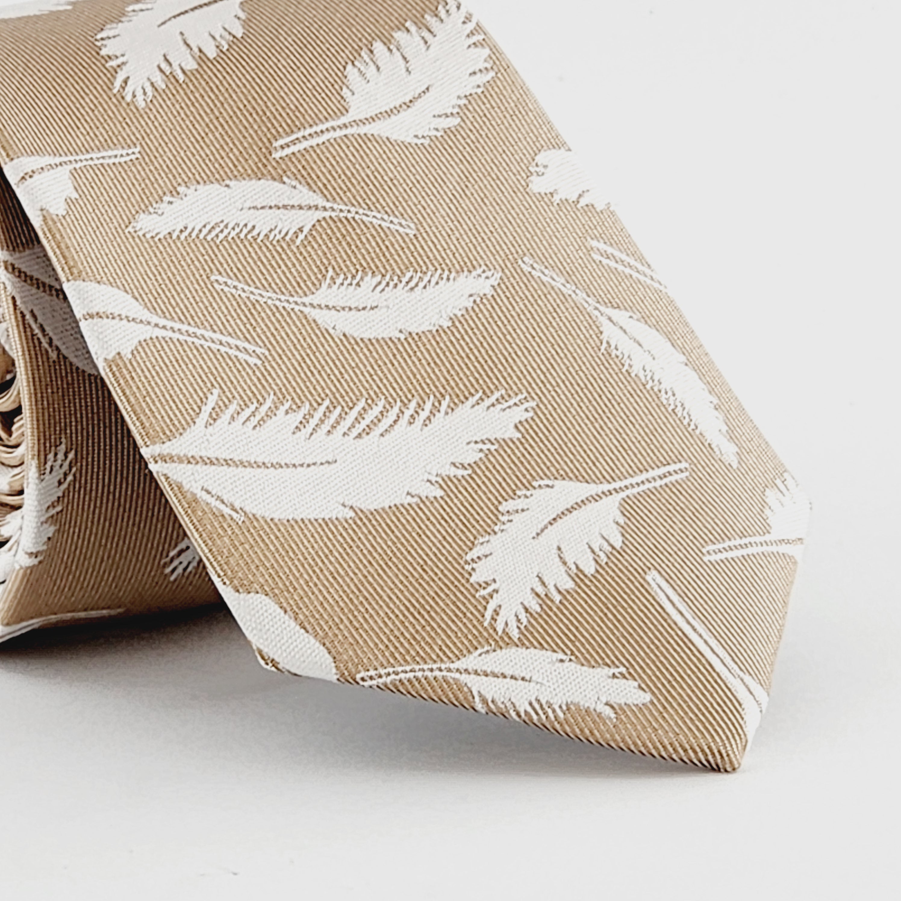 PETAL PERFECTION - BEIGE