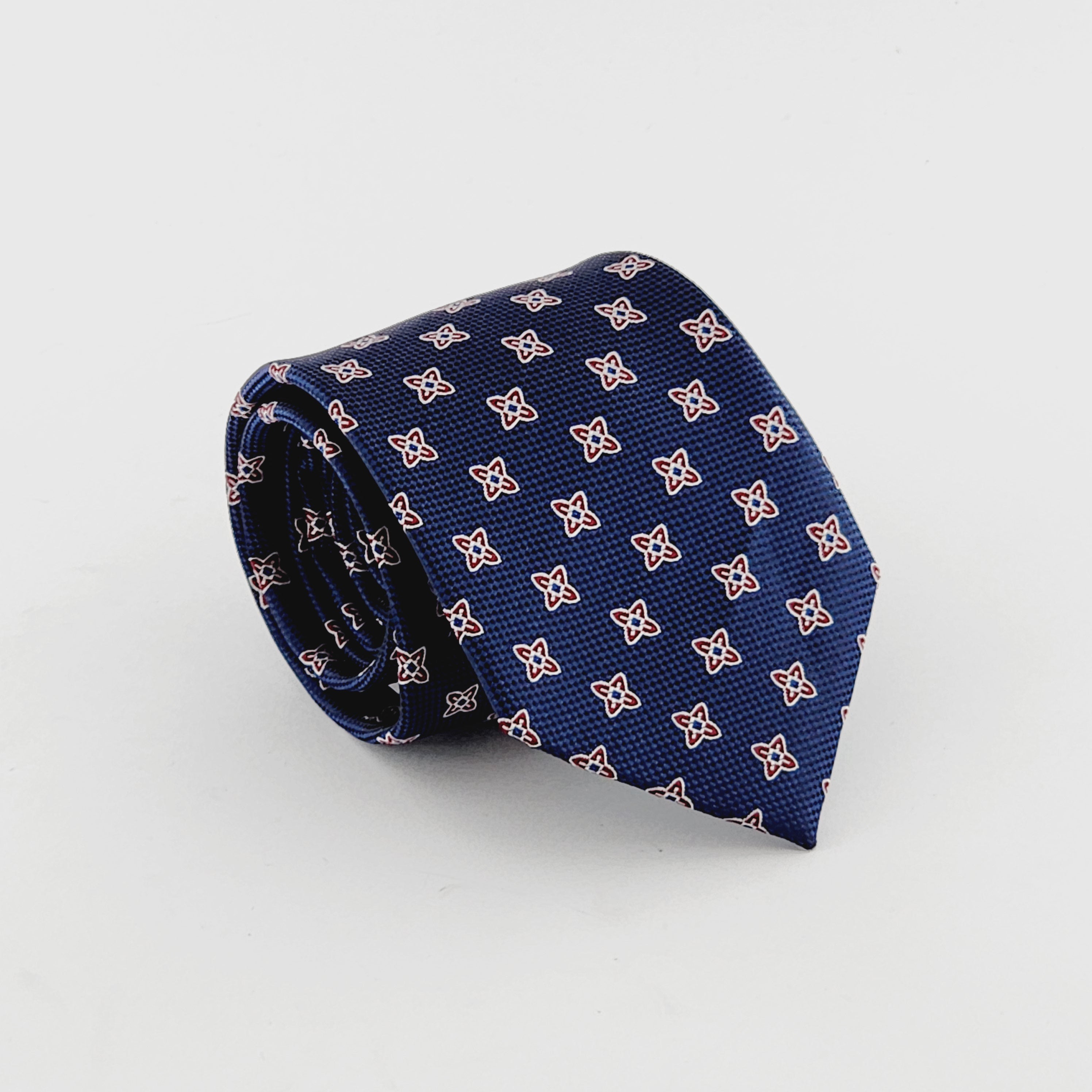 THE HIGHLAND KNOT