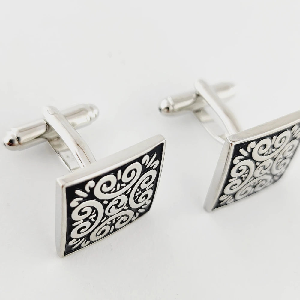 CUFFLINK - CL047