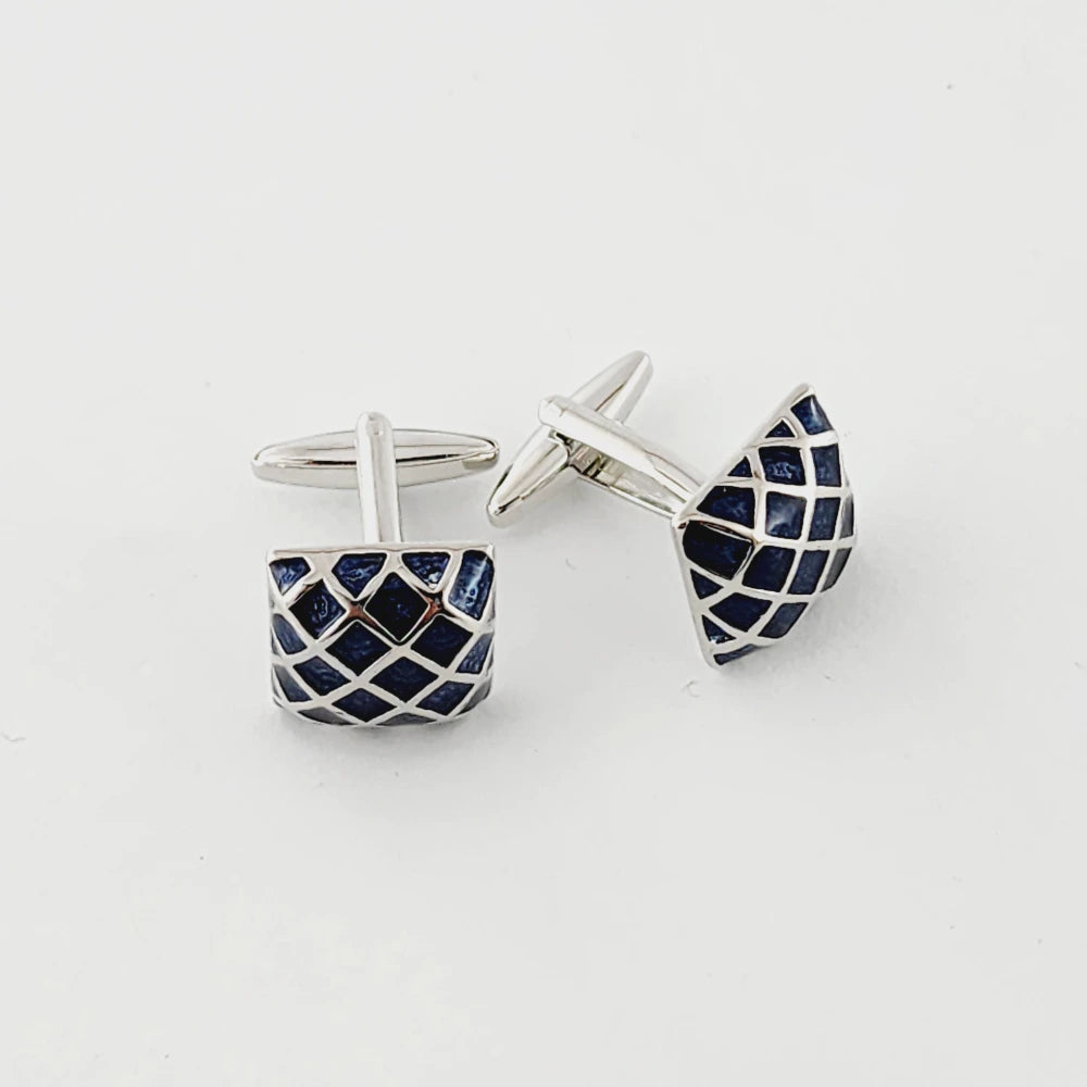 CUFFLINK - CL055