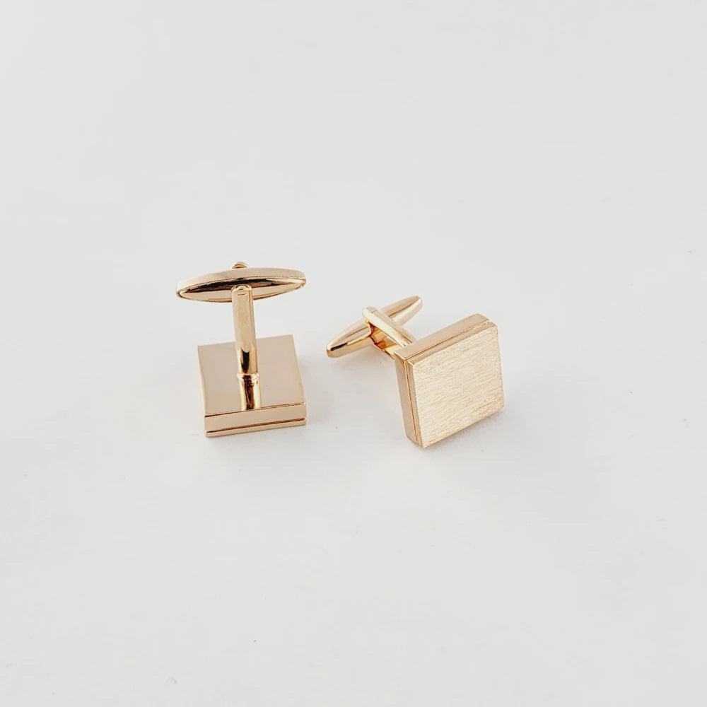CUFFLINK - CL059