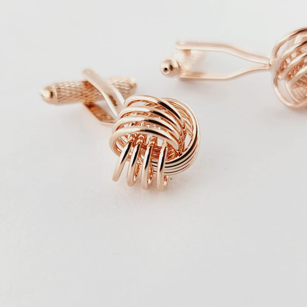 THE LUXE DETAILS