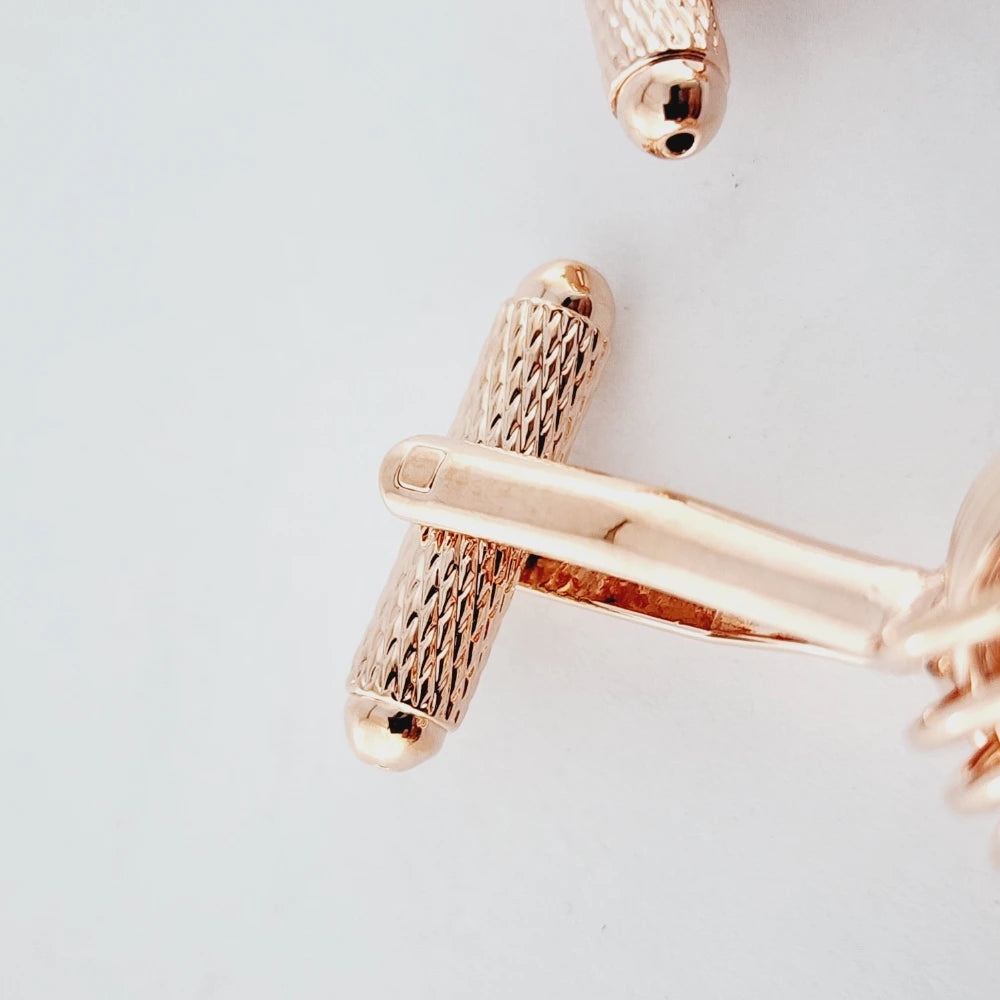 THE LUXE DETAILS