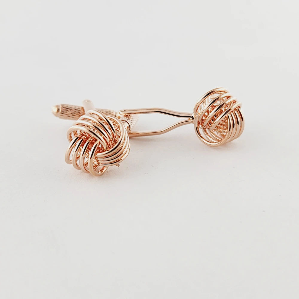 THE LUXE DETAILS