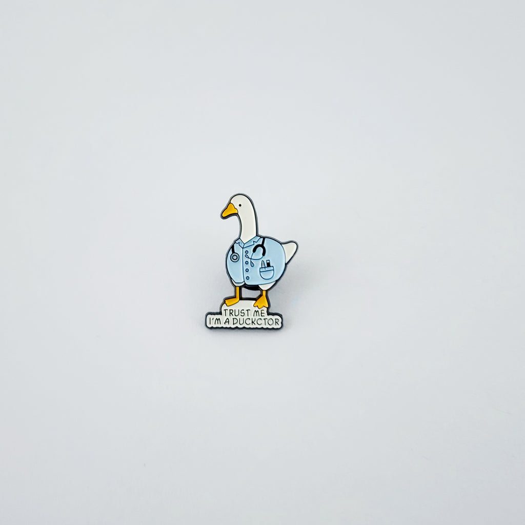 TRUST ME, I'M A DUCKTOR