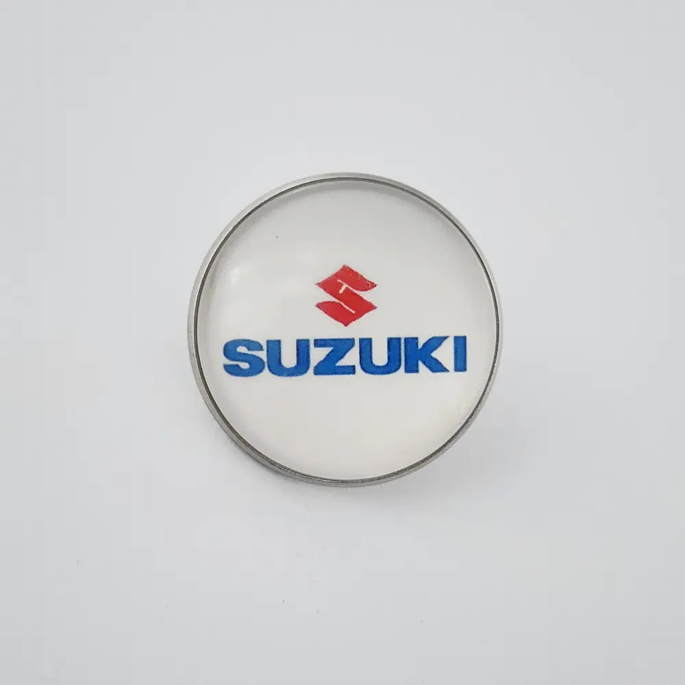 BROOCH - SUZUKI