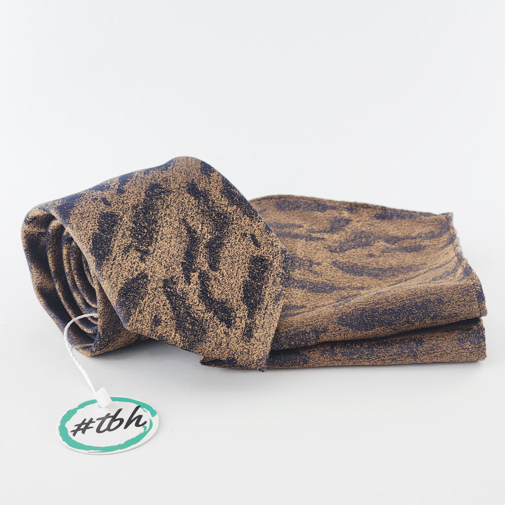 ANTIQUE EMBER