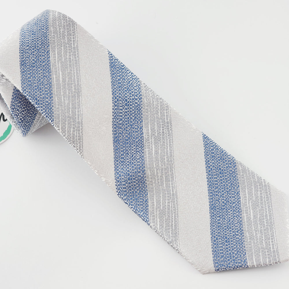 ARCTIC SKY TEXTURED TIE