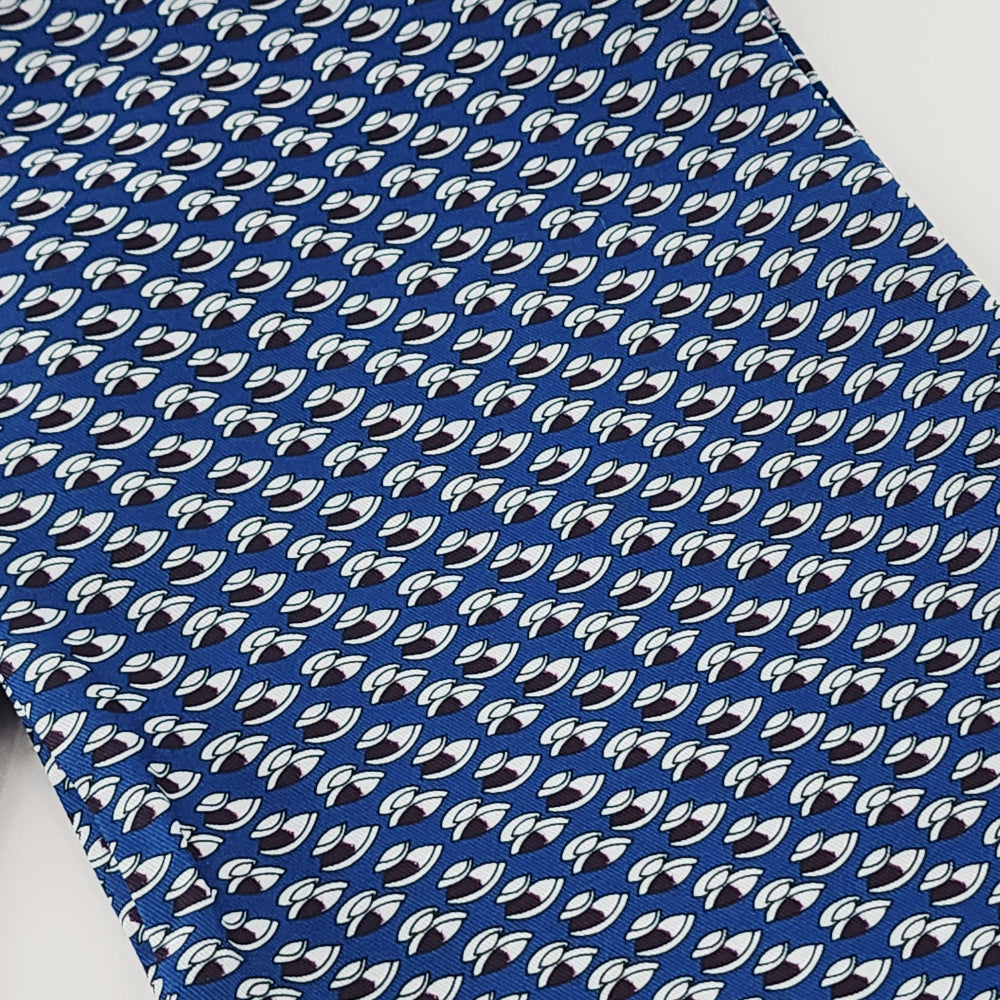 BLUE CREST CRAVET