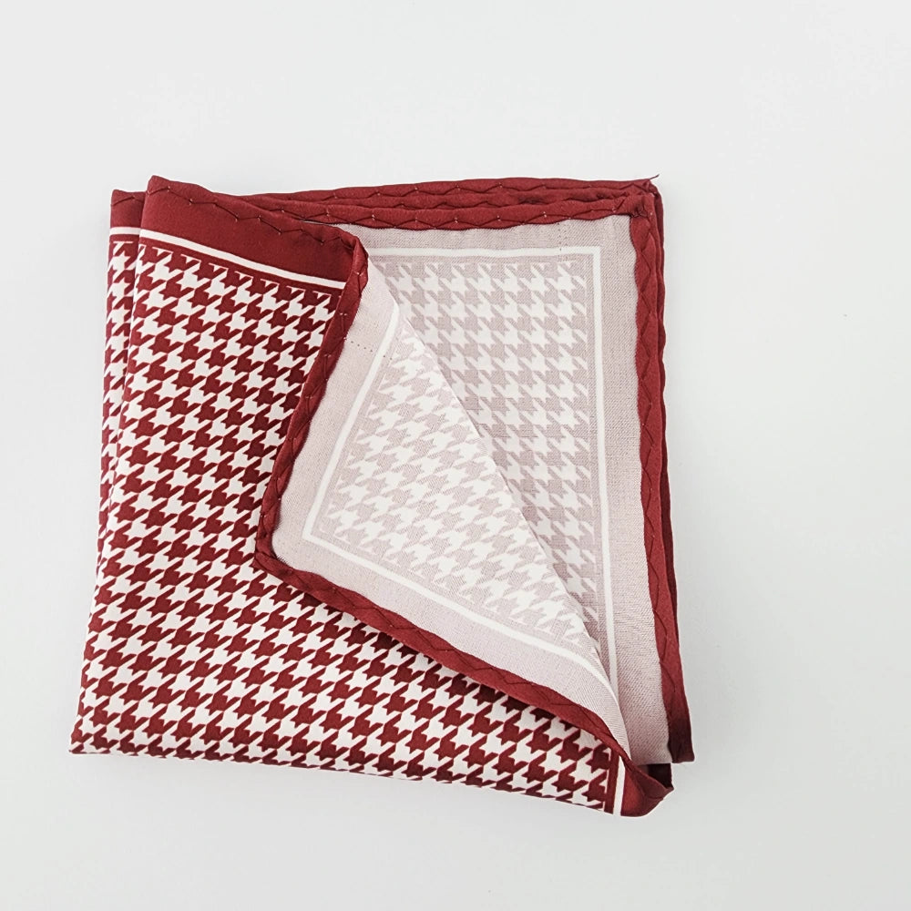 BURGUNDY HOUNDSTOOTH