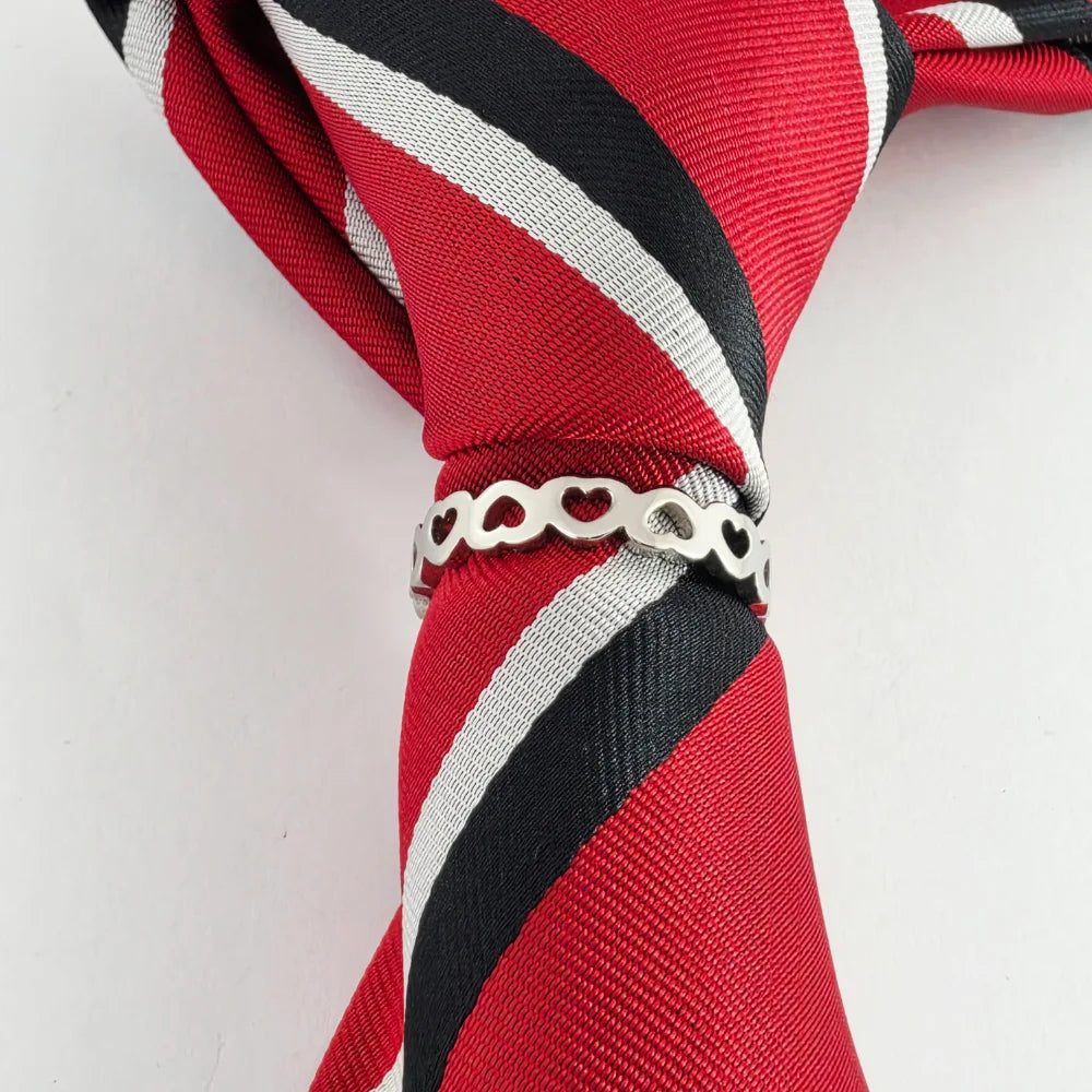 THE GENTLEMAN'S STEEL TIE RING