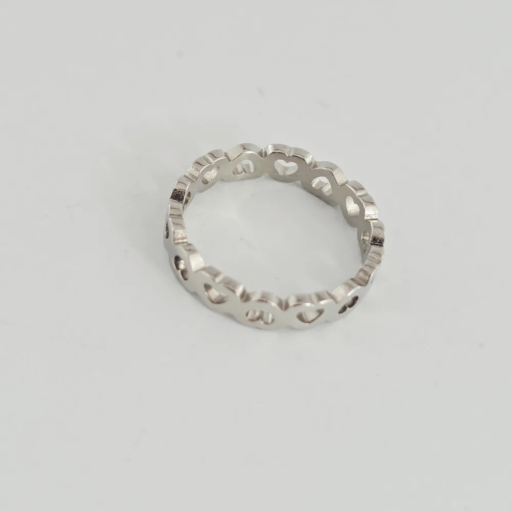 THE GENTLEMAN'S STEEL TIE RING