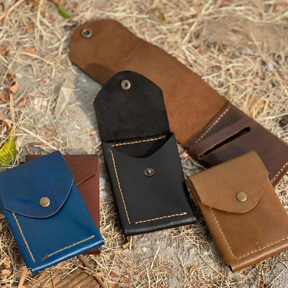 THE ESSENTIAL WALLET