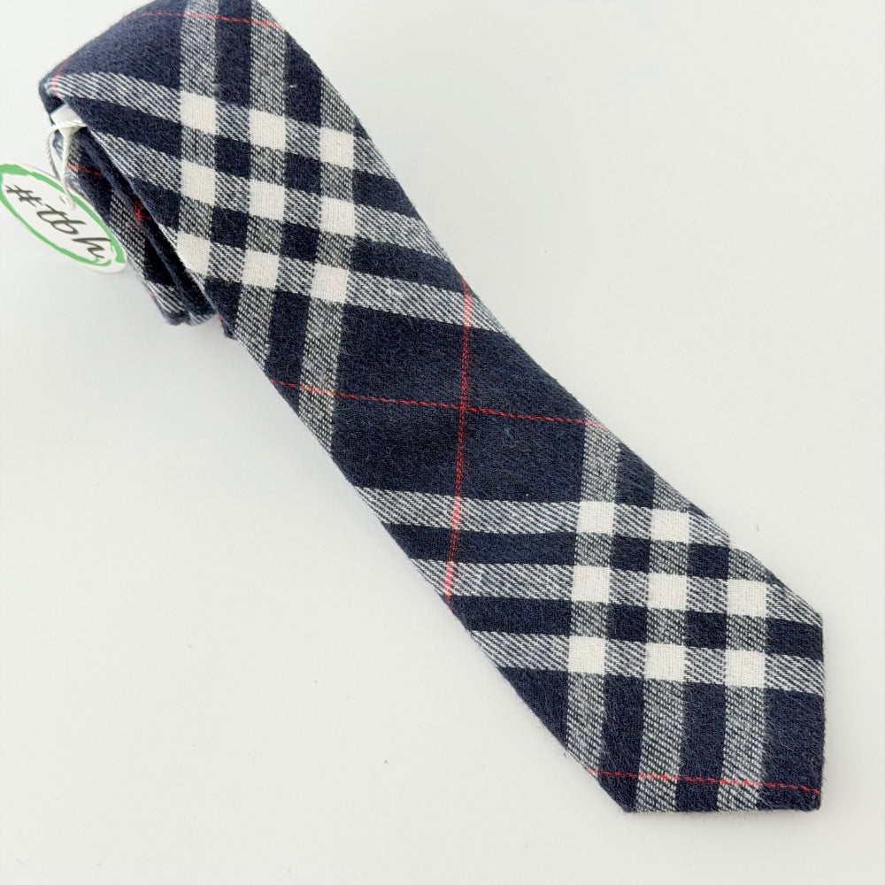 NAVY HIGHLAND PLAID TIE