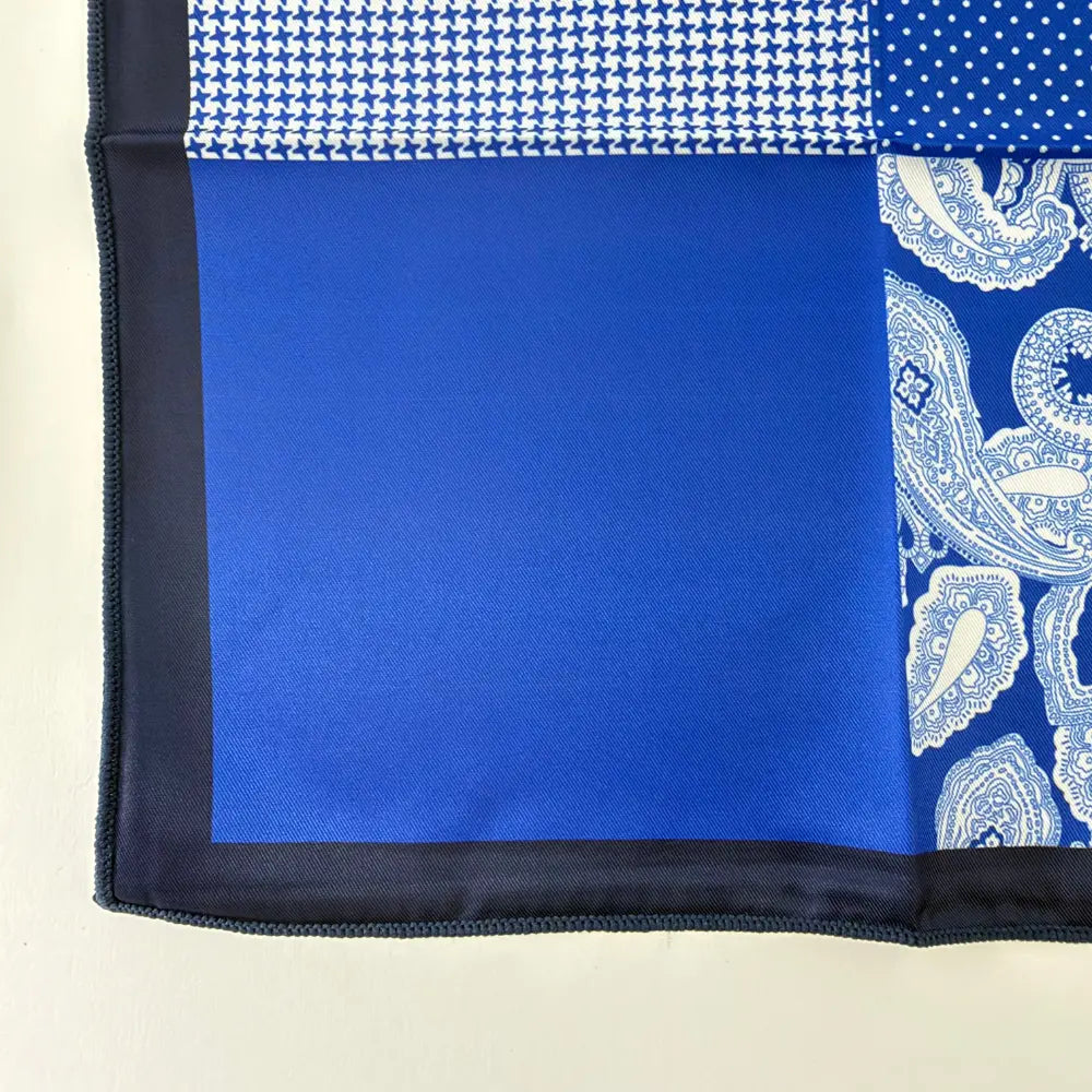 THE ROYAL AZURE MOSAIC POCKETSQUARE