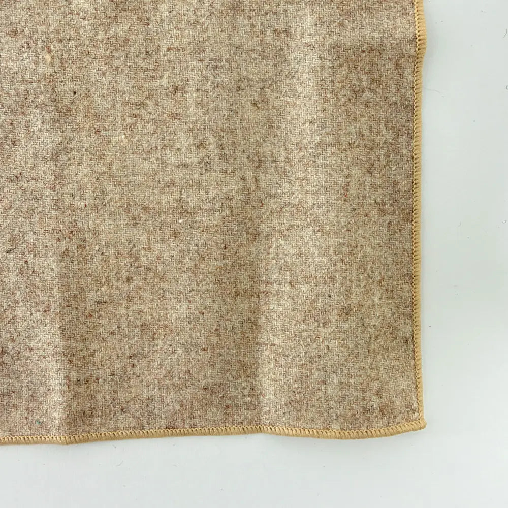WINTER SAND WOOLEN POCKETSQUARE