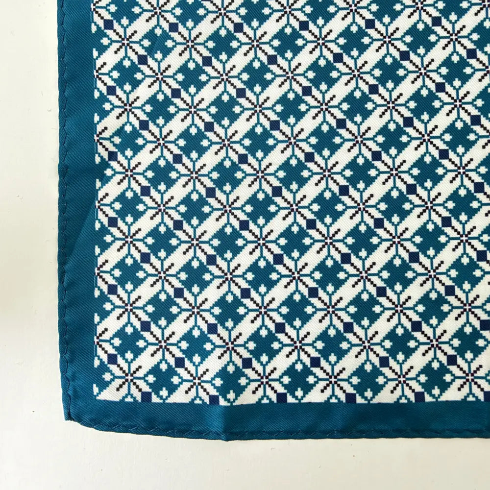 REGAL TEAL GEOMETRIC POCKETSQUARE