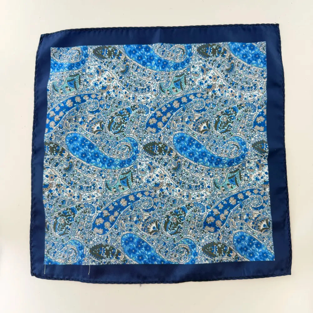 NAVY ARISTOCRAT POCKETSQUARE