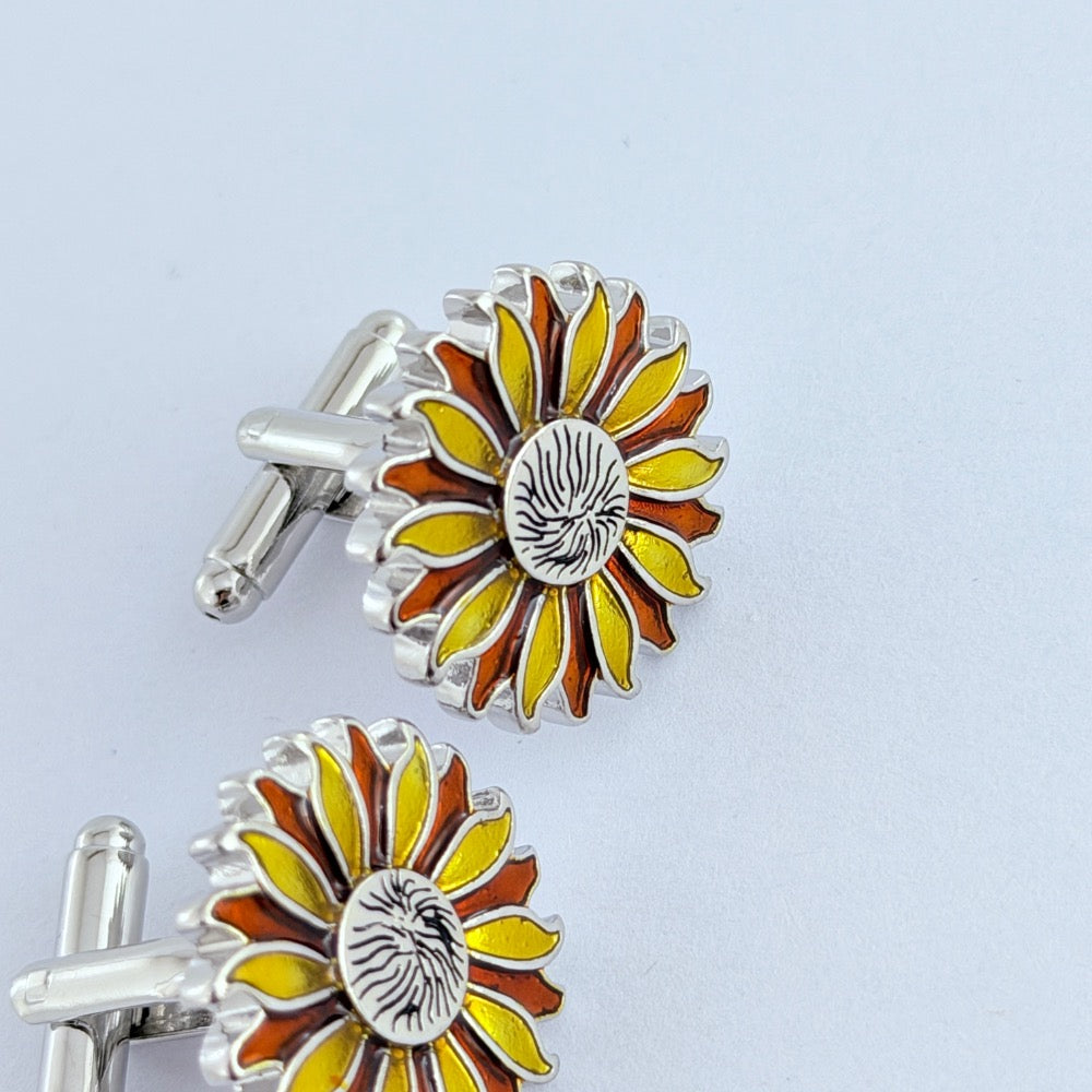 SOLARIS BLOOM CUFFLINKS
