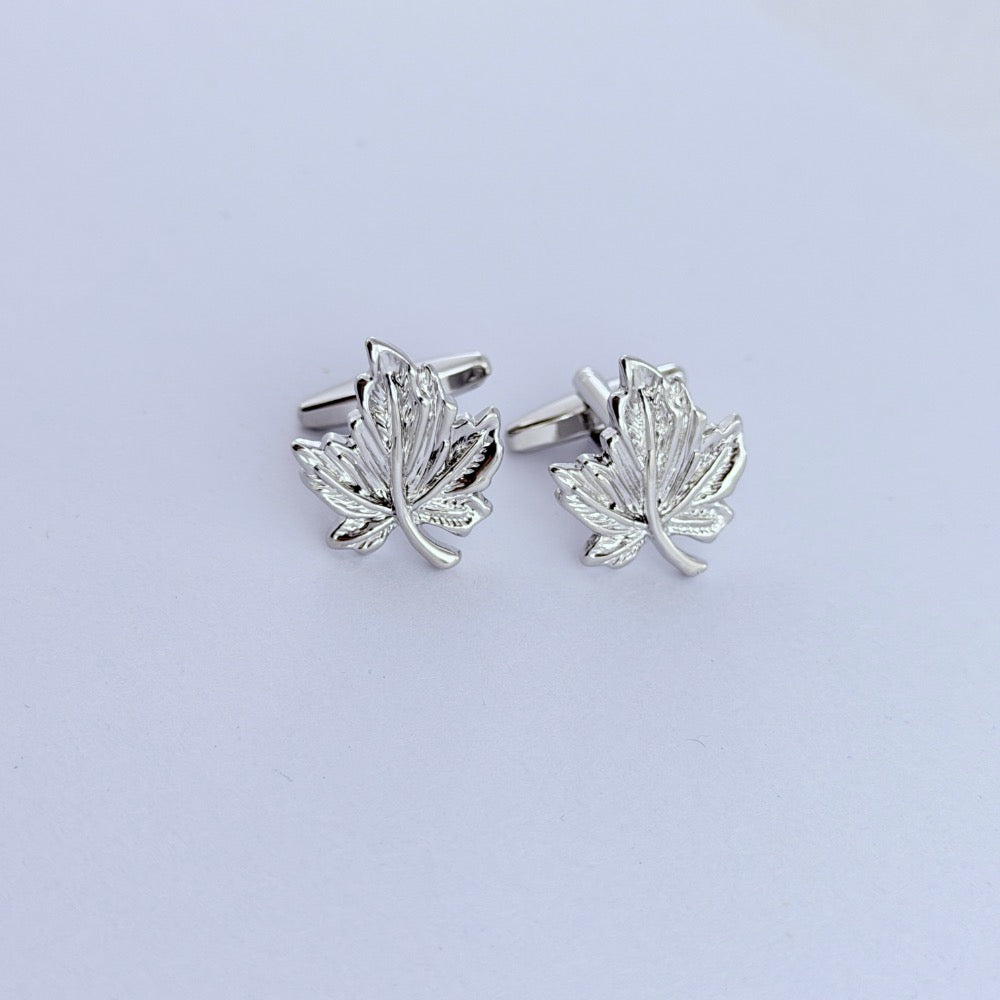 SILVER MAPLE CREST CUFFLINKS