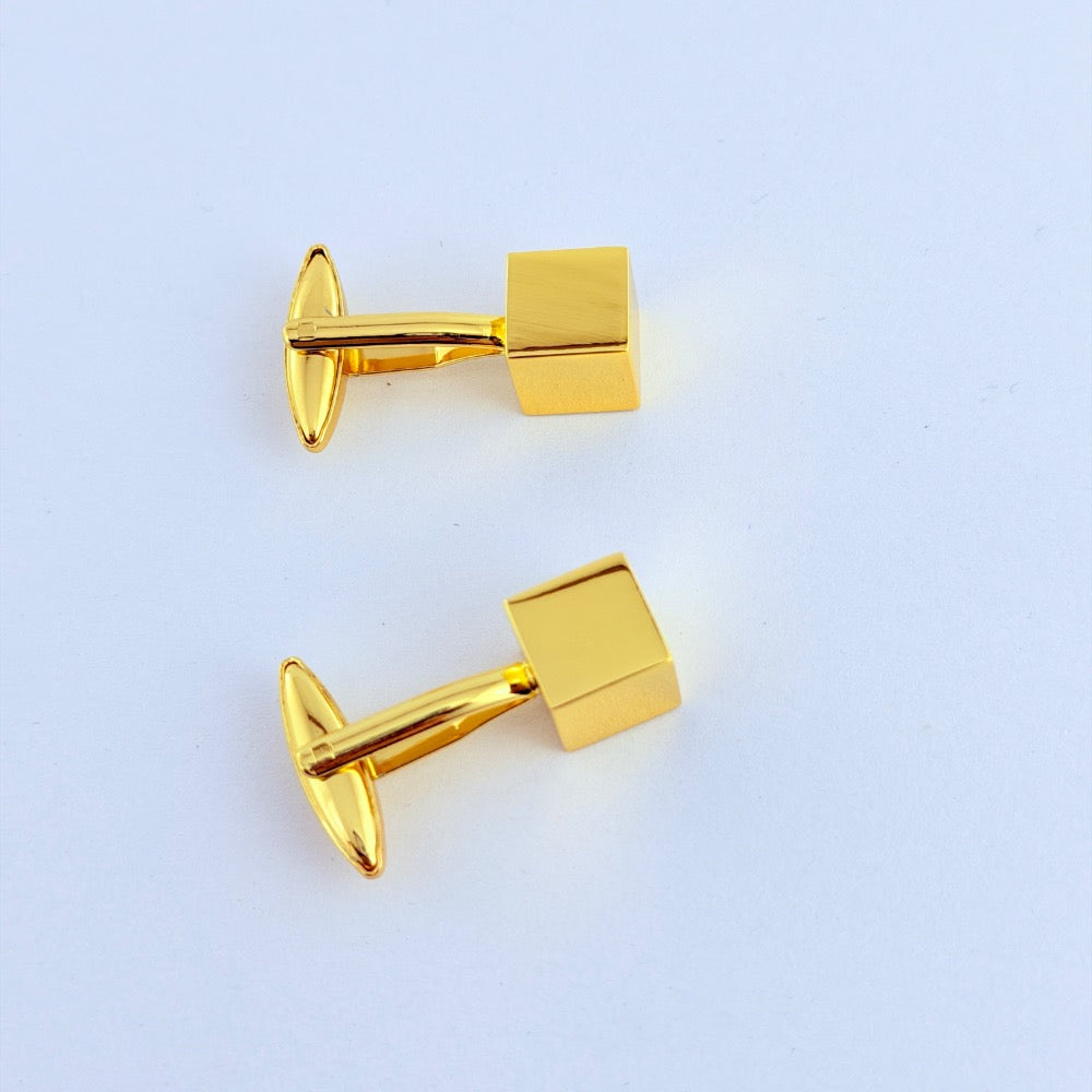 REGENT GOLD CUBE CUFFLINKS