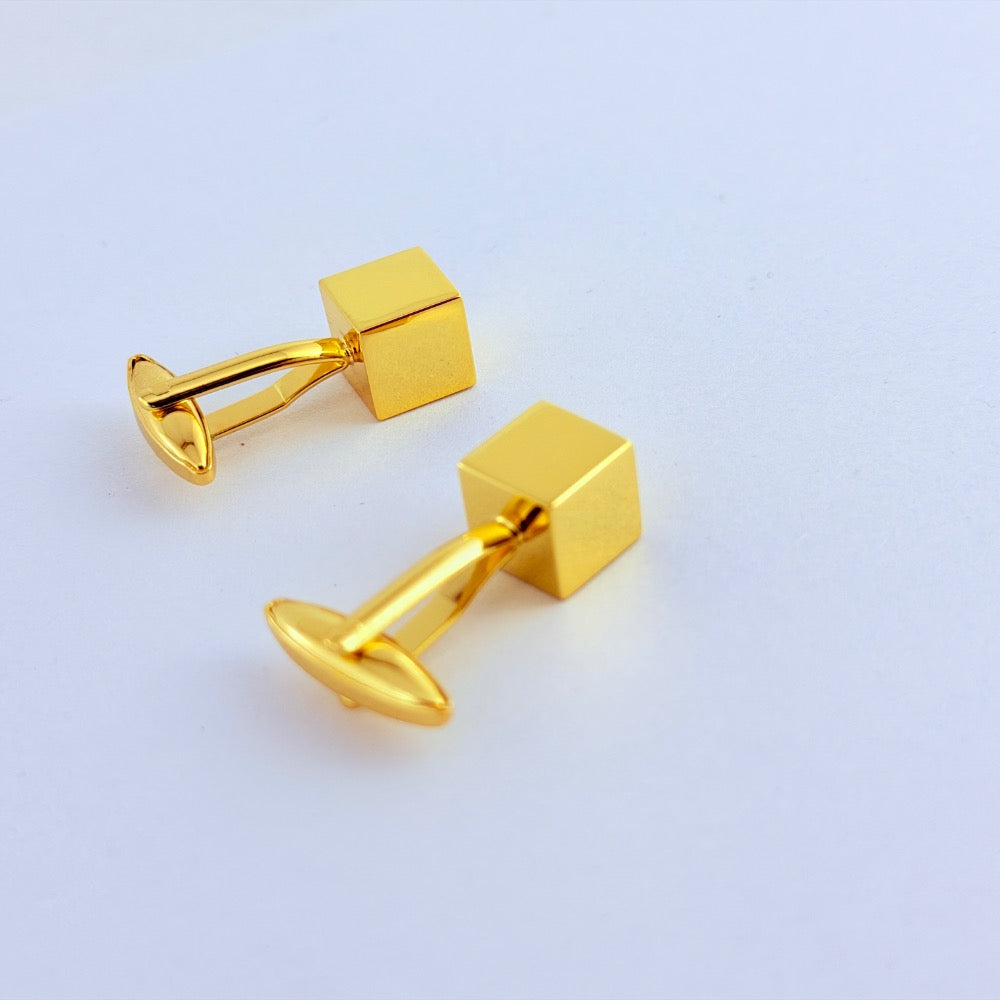 REGENT GOLD CUBE CUFFLINKS