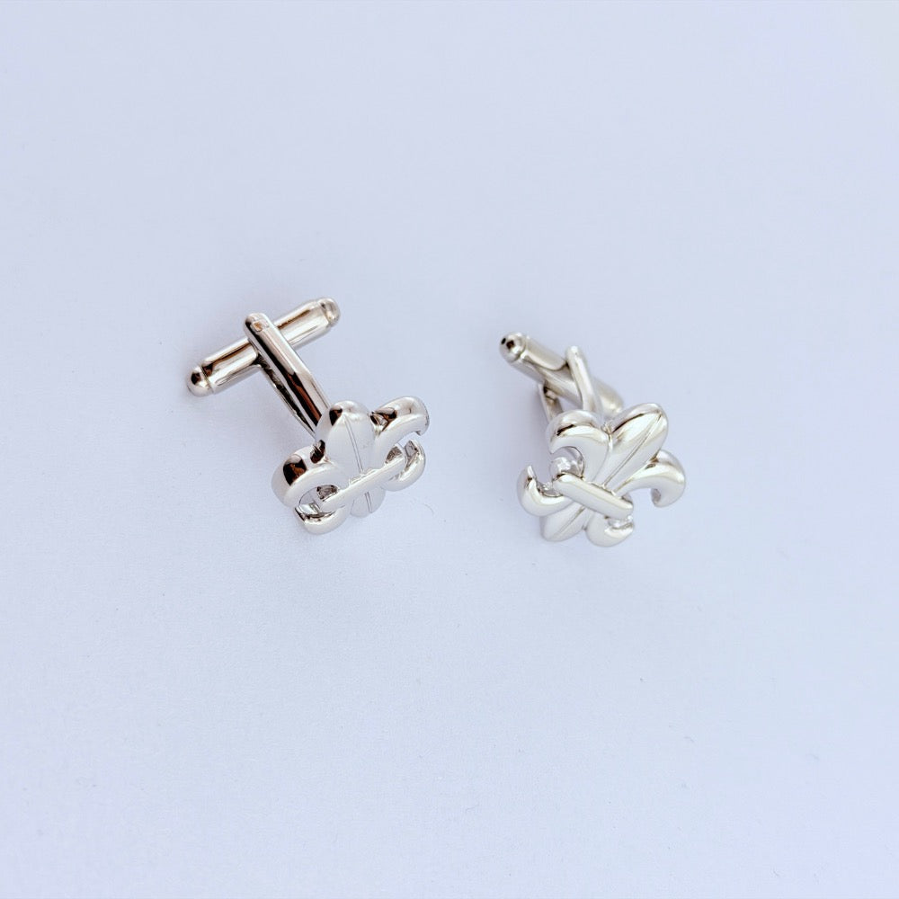 FLEUR-DE-LIS SILVER CUFFLINKS