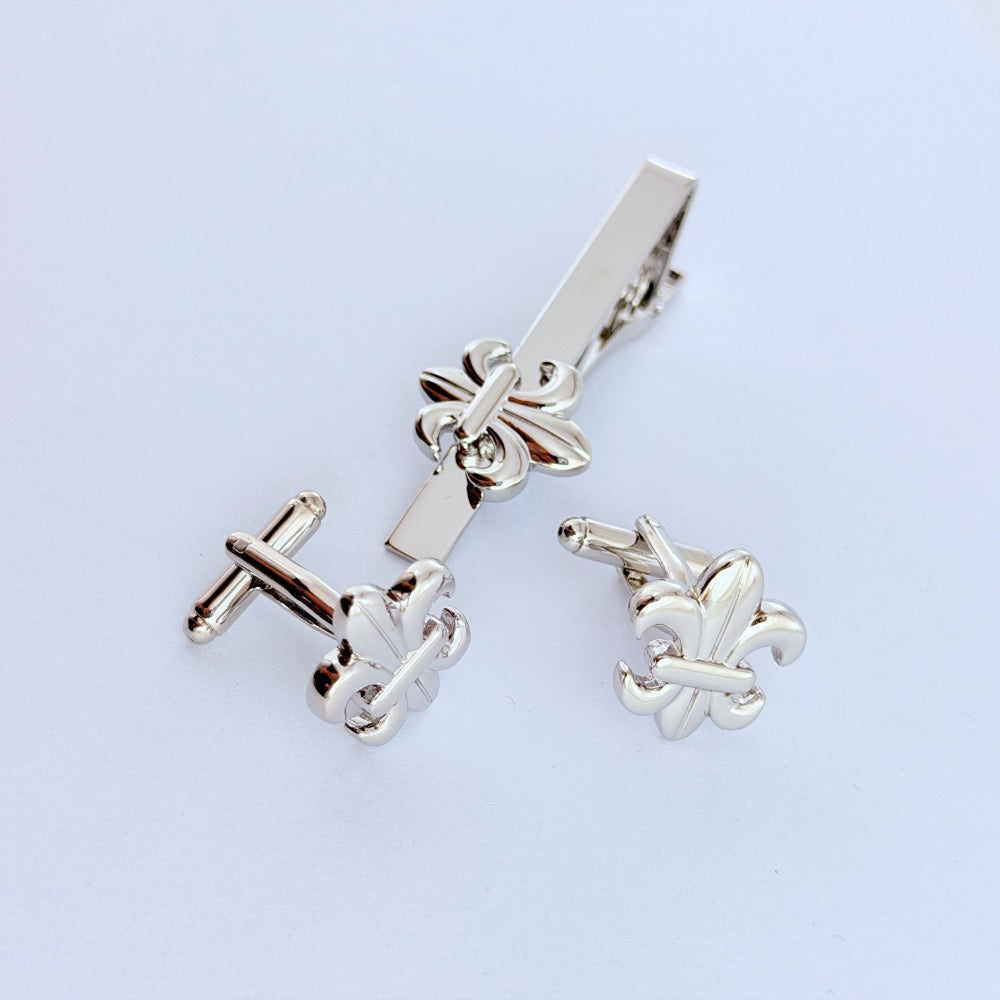 FLEUR-DE-LIS SILVER SET