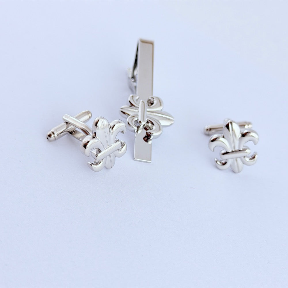 FLEUR-DE-LIS SILVER SET