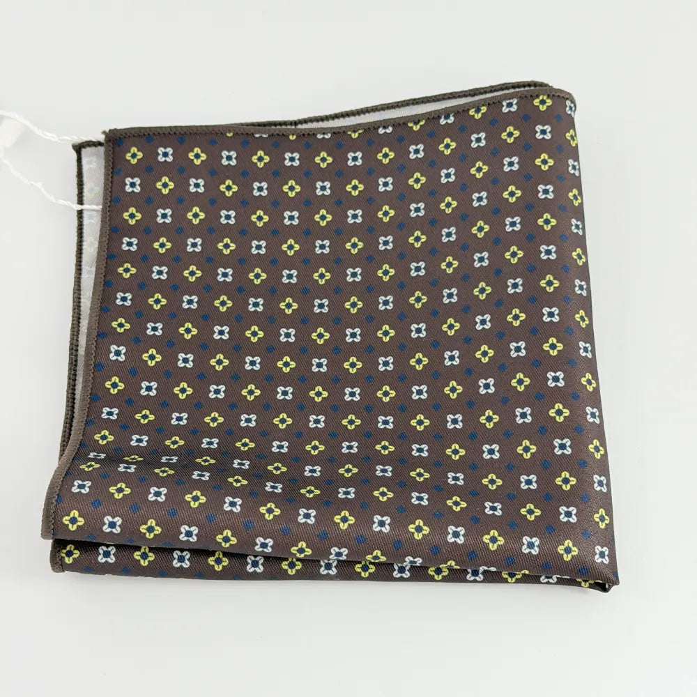 THE MONTCLAIR RESERVE POCKETSQUARE