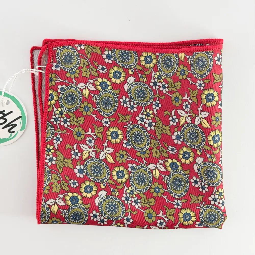 HERITAGE FLORAL MEDALLION SET