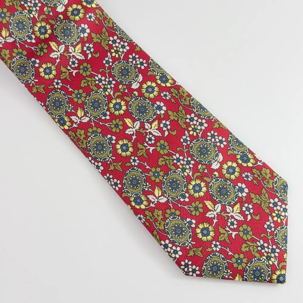 HERITAGE FLORAL MEDALLION TIE