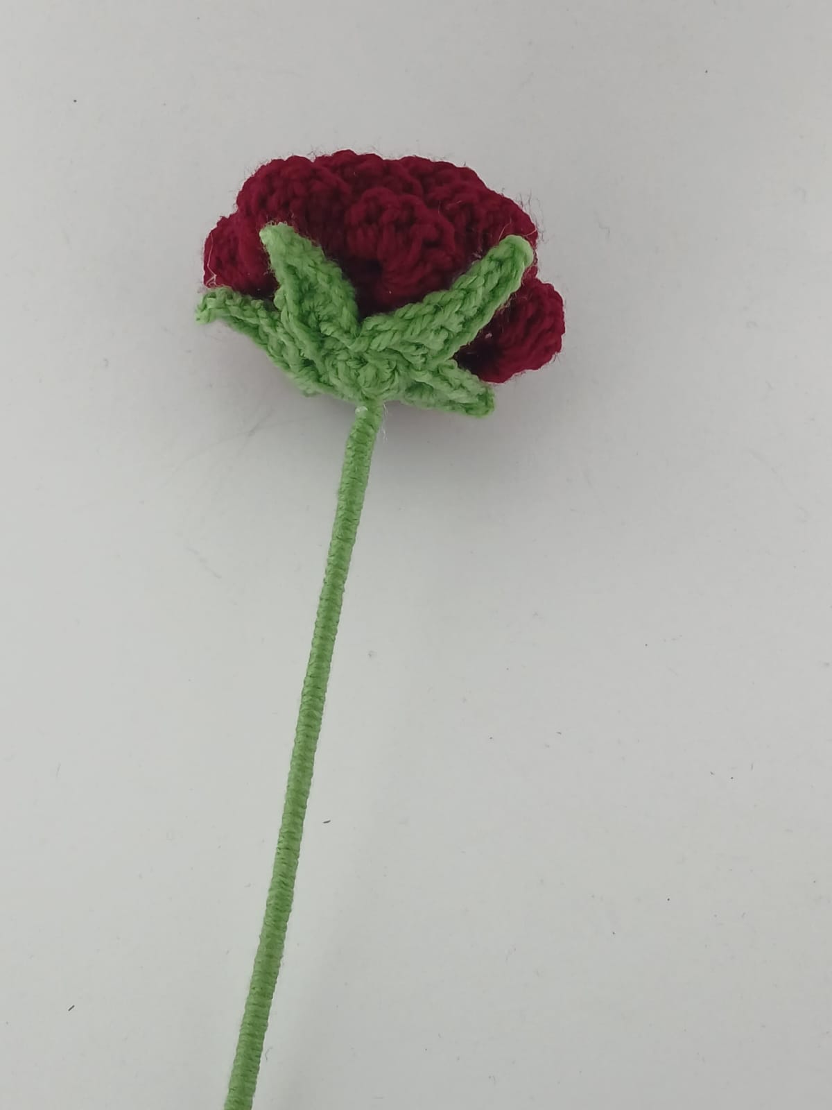ROYAL ROSE