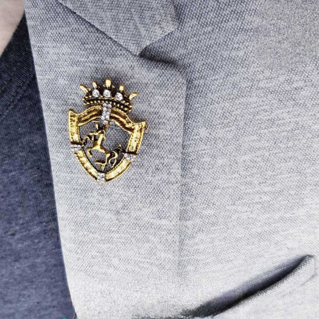 THE DESTRIER - ANTIQUE GOLD