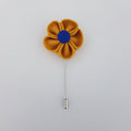 DAINTY BOUTONNIERE